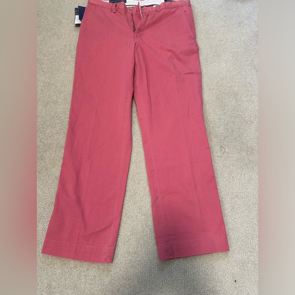 Ralph Lauren Classic Fit Chinos/ Khaki pants